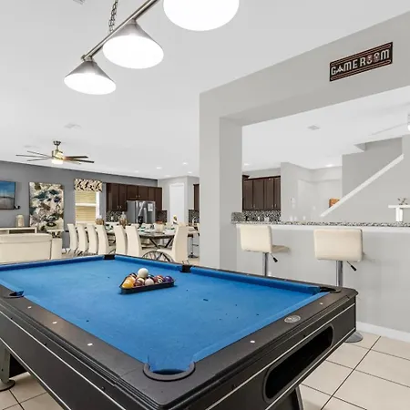 Stunning New 9Br Villa W Game Room Private Pool